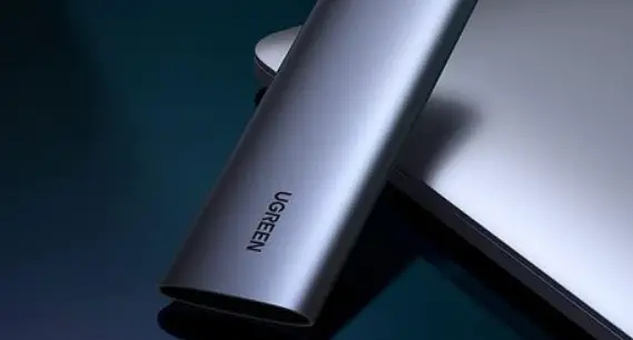 Ugreen Cm400 M.2 Pcie Sata Ssd Enclosure User Manual Ugreen Cm400 M.2 Pcie Sata Ssd Enclosure User Manual