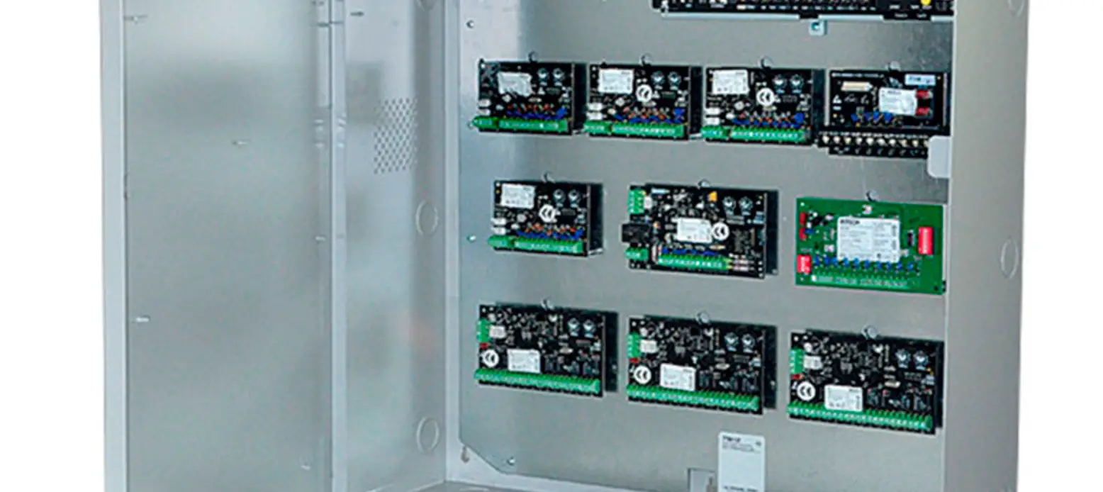 Altronix Trove2bh2 Trove2 Enclosure With Backplane Installation Guide