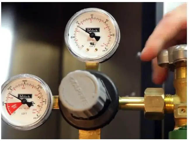 Perlick Beer Dispensing Equipment - secondary pressure