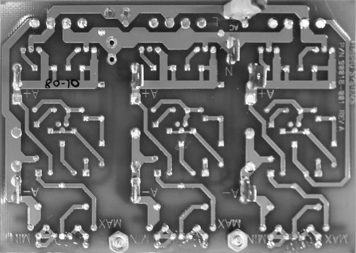 SPORTS ATTACK Crick Attack Cricket Bowling Machine fig 26