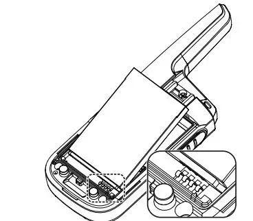 motorola Talkabout T38 User Guide - Installing and Charging the Battery