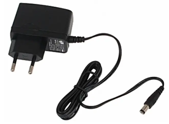 DELTA TL SG1005D 8 Port Gigabit Desktop Switch - In the kit