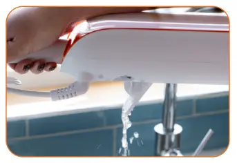 i Vac 12100151 Pure Fresh Steam Mop - Emptying the Water Tank