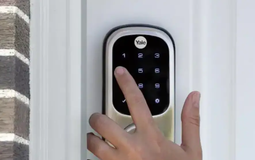 Yale Yrd226 Assure Lock Touchscreen User Guide Yale Yrd226 Assure Lock Touchscreen User Guide