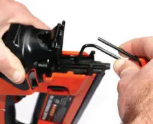 Paslode-IM250ALi-16-ga.-Lithium-ion-Cordless-Angled-Finish-Nailer-Fig-32