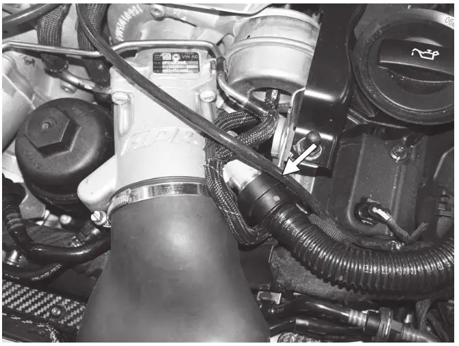 CI100050 APR C8 RS6 RS7 Carbon Fiber Intake - overview 18