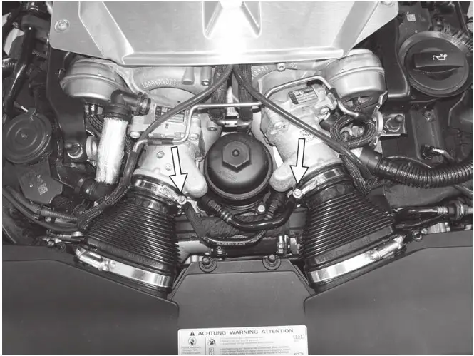 CI100050 APR C8 RS6 RS7 Carbon Fiber Intake - overview 3