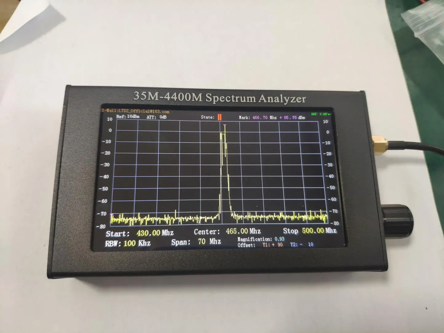 Banggood 35M-4400M Specturnm Analyzer - figure 3