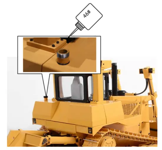 AMEWi-22548-Hydraulic-Bulldozer-FiIlling-Hydraulic-Oil