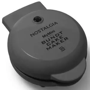 nostalgia MBNDCK5DTL MyMini Lava & Bundt Cake Maker