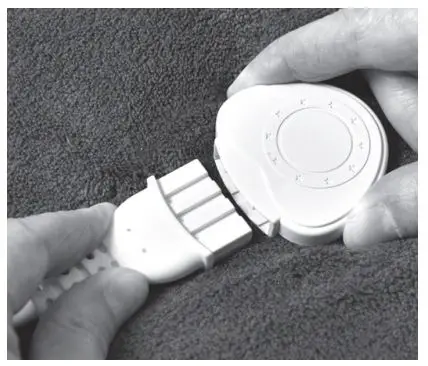 LAKELAND Peacock Blue Heated Throw 63623 - USING YOUR HEATED THROW FOR THE FIRST TIME