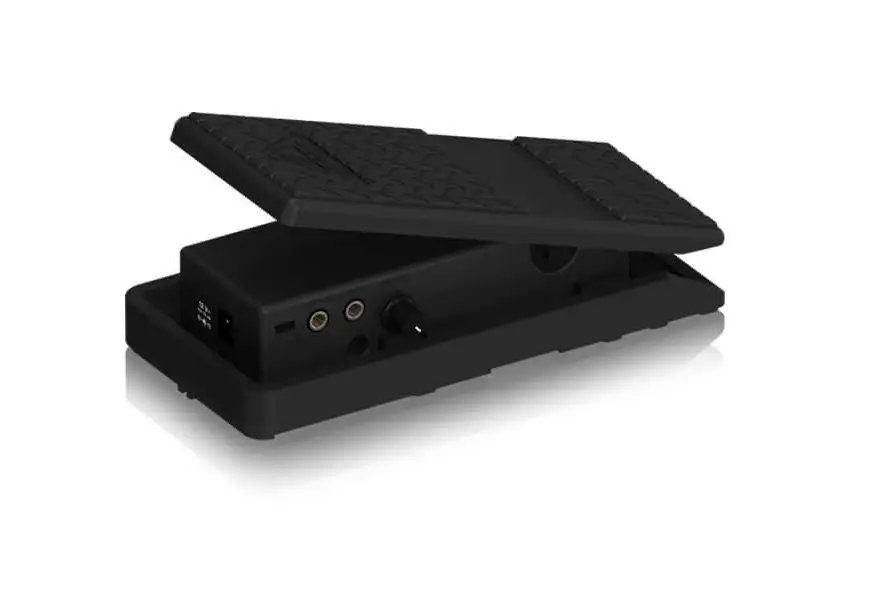 Behringer Ultra-flexible Dual-mode Foot Pedal Volume Modulation Control User Guide