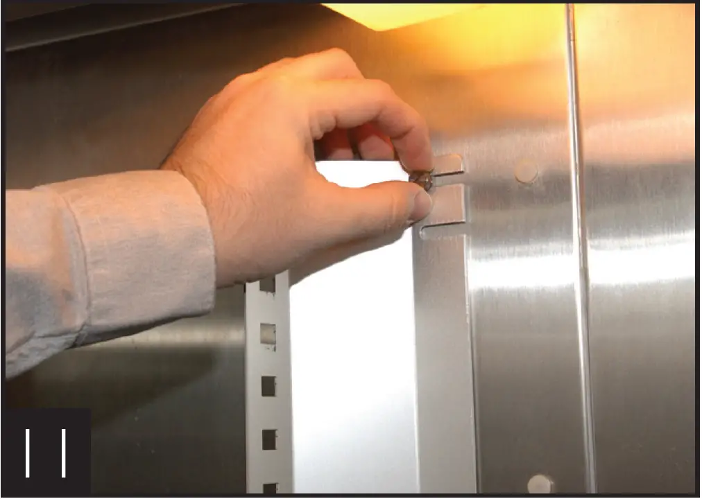 true SPEC Series Heated Cabinets 30