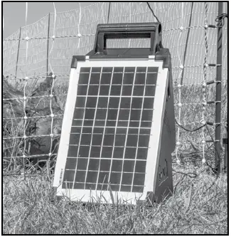 PREMIER-1-SolarStop-80-Electric-Fence-Energizer-fig-1 (8)