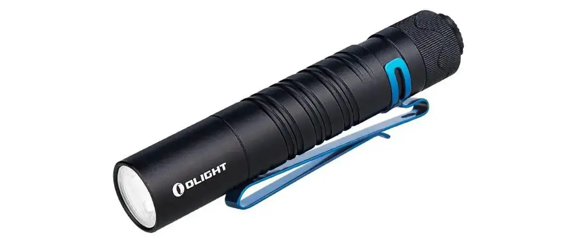 Olight I5r Eos Lumens Rechargeable Flashlight User Manual Olight I5r Eos Lumens Rechargeable Flashlight User Manual