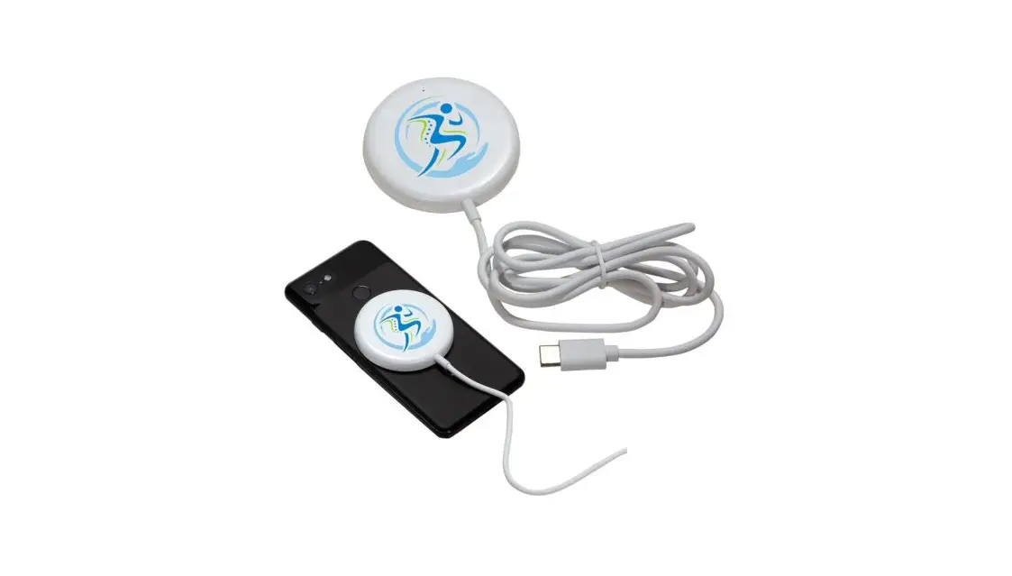 Dongguan Xing Yue Electronic Xy-ot013-1 Turbo 10w Magnetic Wireless Charger Instruction Manual Dongguan Xing Yue Electronic Xy-ot013-1 Turbo 10w Magnetic Wireless Charger Instruction Manual