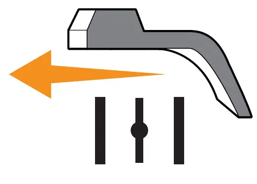 CHAMPION 201069 1200W Portable Generator - Move the choke lever 2