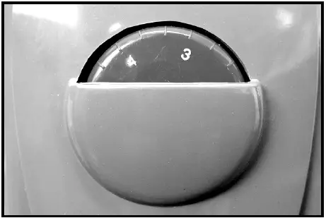 Clarke-BR9-2-KW-Oil-Filled-Radiator-7