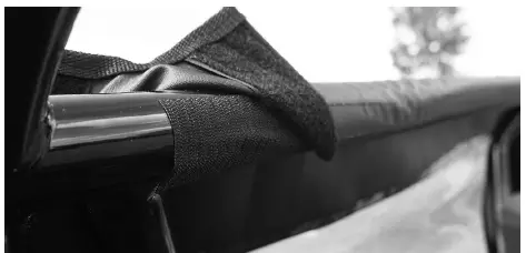 FALCON-RIDGE-Honda-Pioneer-500-Soft-Doors-and-Rear-Window-1