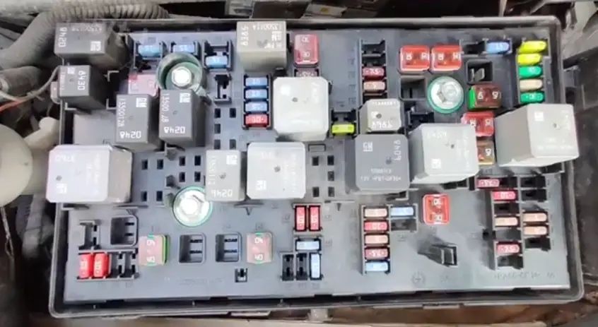 Chevrolet Cruse Fuse Box Diagram