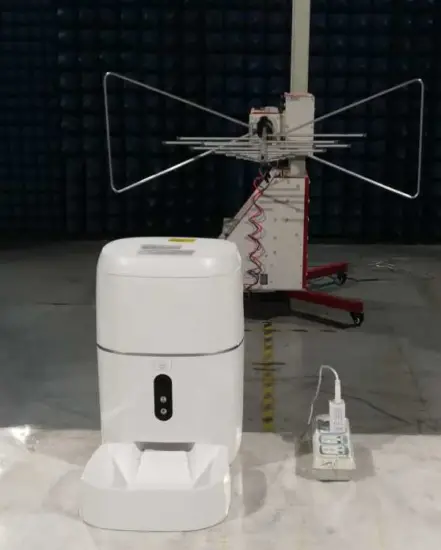 Shenzhen Golden Vision Technology Development BL6 Wi Fi Pet Feeder