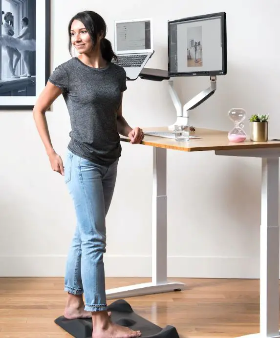 ergoDRIVEN-Tempo-Smart-Desk-Controller