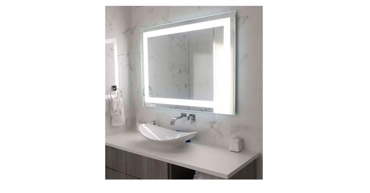 Better Bathrooms Beba_27010 Wall Mounted Led Mirror User Manual