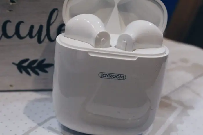 Joyroom True Wireless Earbuds User Manual