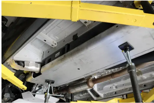 VAN COMPASS 4064 Mercedes Sprinter VS30 Fuel Tank Skid Plate-fig7