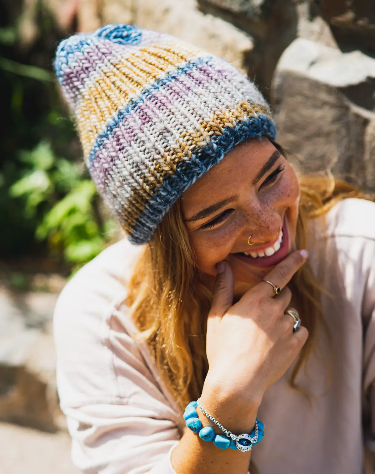 Lion Brand Blossom Beanie User Manual