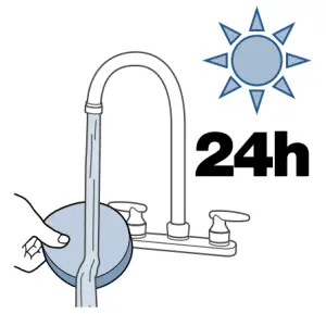 Cleaning and Replacing the Filters