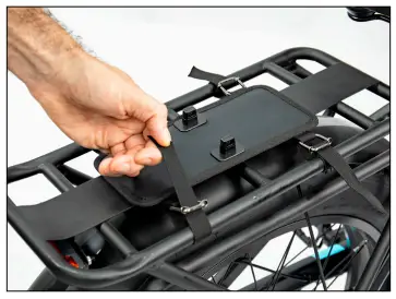 DAXYS-598913-Pannier-Bag-Double-30L-Installation-Guide-FIG-2