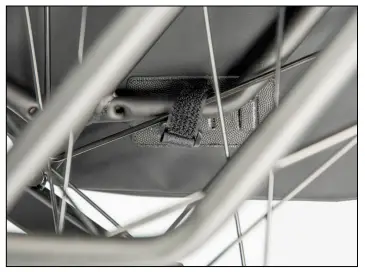 DAXYS-598913-Pannier-Bag-Double-30L-Installation-Guide-FIG-5