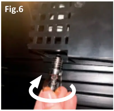 SWAN SR12030CELN 80L Celtic Fronted Under Counter Fridge - fig 9