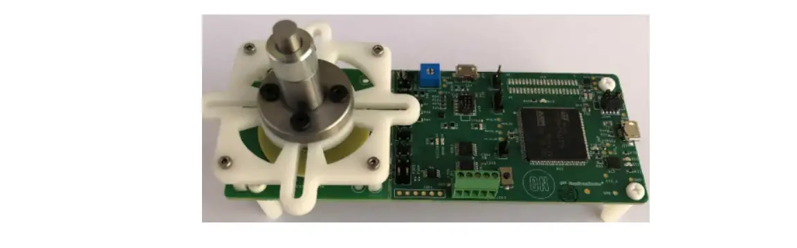 Onsemi Ncs32100 Rotary Inductive Position Sensor Evaluation Board User Manual