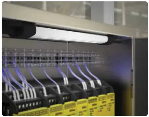 BANNER WLS15 Strip Light - Standard