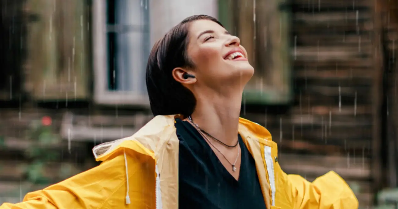 Lg Tone-t90q Tracking True Wireless Bluetooth Earbuds Owner's Manual