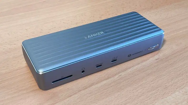 Anker Powerexpand Elite 12-in-1 Thunderbolt 4 Dock User Manual Anker Powerexpand Elite 12-in-1 Thunderbolt 4 Dock User Manual