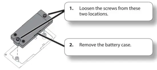 Roland AC 33 Musical Instruments and Professional Audio System - Removing the battery case