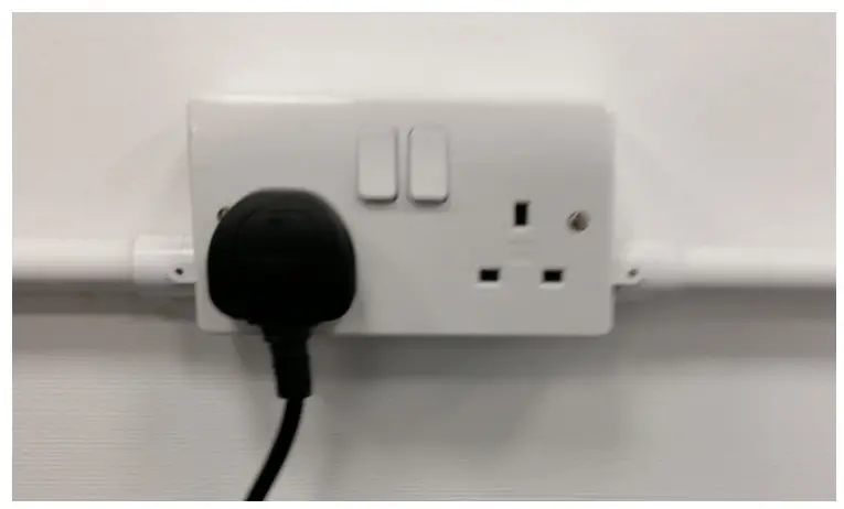 STREAMLINE FP-TR2000-03 230v Main-Fig13