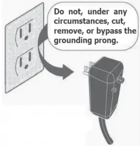 Grounding type wall receptacle