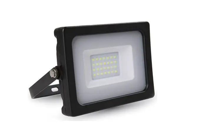 Wetelux 90 08 30 30w Led Floodlight Instruction Manual Wetelux 90 08 30 30w Led Floodlight Instruction Manual