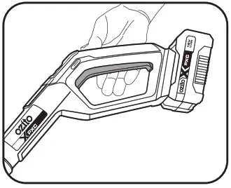 Ozito 18V Cordless Surface Brush PXSBS- RSwitching On and Off 1h