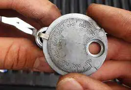 DuroMax XP12000EH Generator 12000 Watt Gas or Propane - MAINTENANCE AND CARE 19