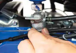 DuroMax XP12000EH Generator 12000 Watt Gas or Propane - MAINTENANCE AND CARE 34