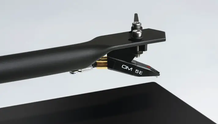 High-quality Ortofon OM 5E Moving Magnet cartridge