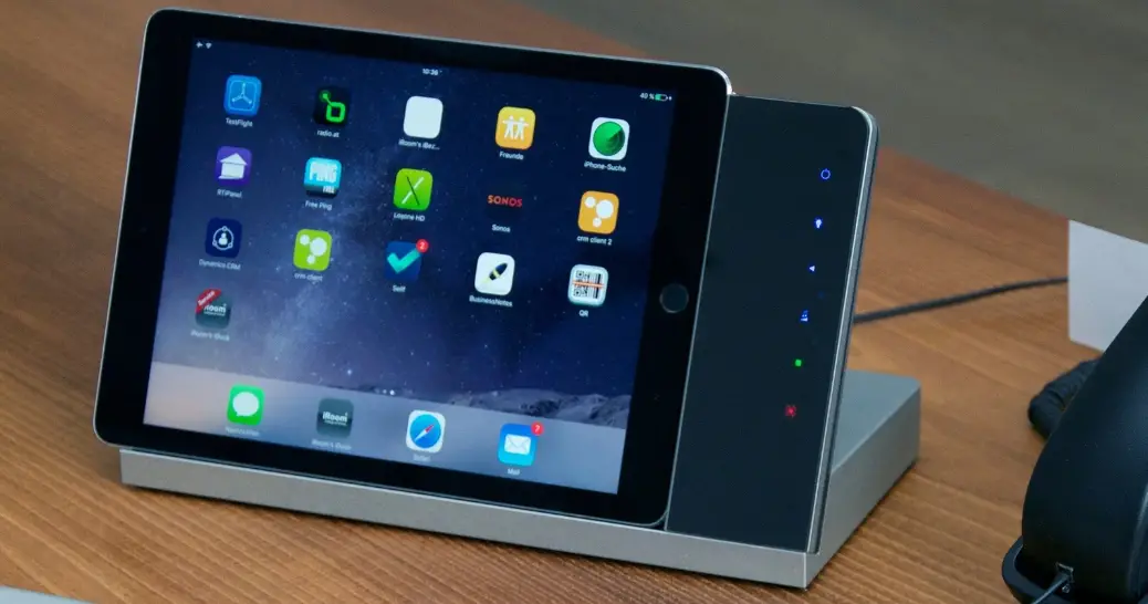 Iroom Io Itop Light Tabletop Ipad Docking Station User Manual