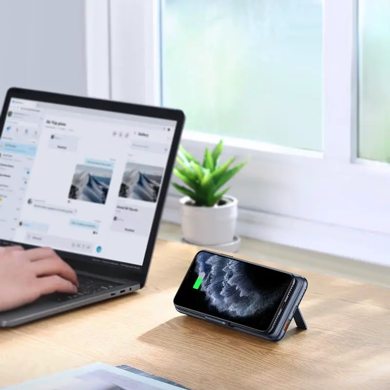 Aukey 10000mah Wireless Charging Power Bank User Manual