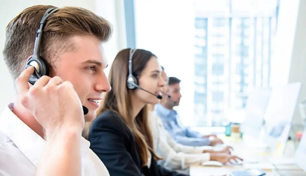 Grandstream Guv3050 Bluetooth Headset User Guide Grandstream Guv3050 Bluetooth Headset User Guide