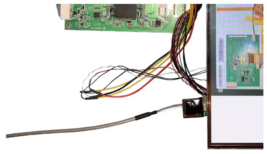 IDS AM 1024600YATZQW- touch screen